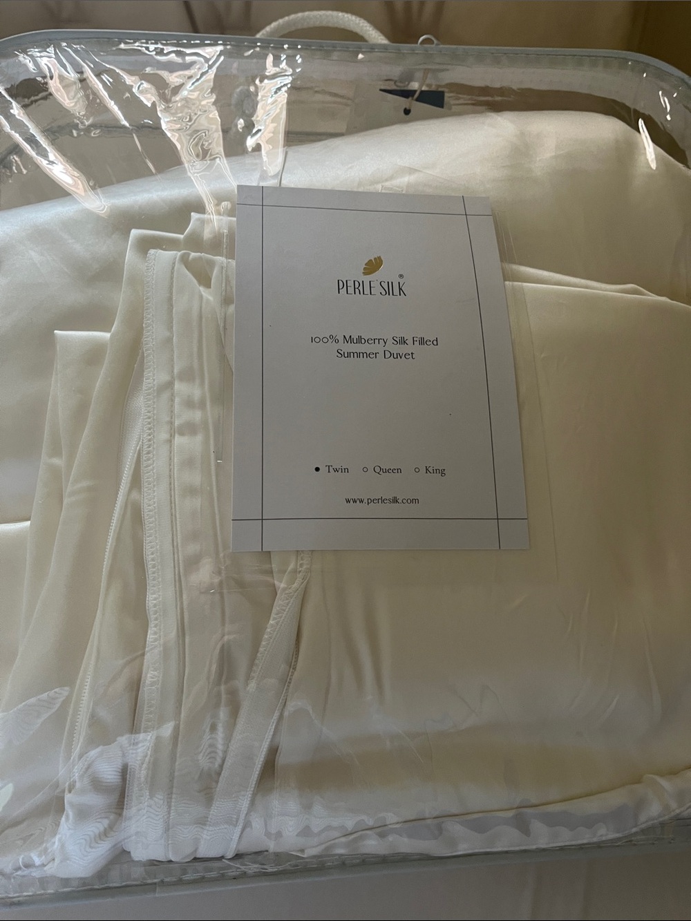 PERLE Silk Twin silk comforter. 100 percent mulberry silk. New with tags.